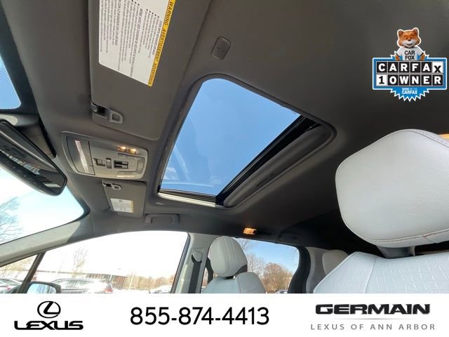 Used 2021 Toyota Sienna XSE w/ XSE Plus Package image 21