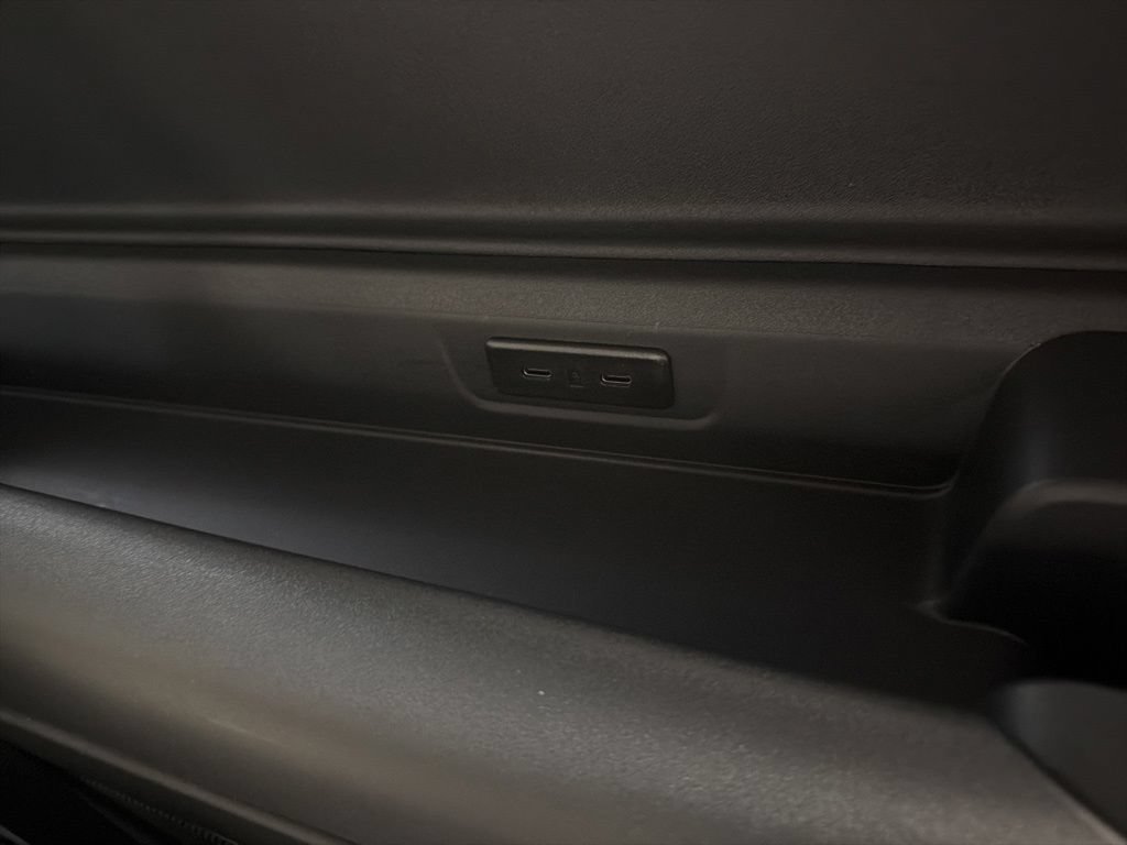 Used 2026 Lincoln Navigator L Reserve AWD/4WD image 34