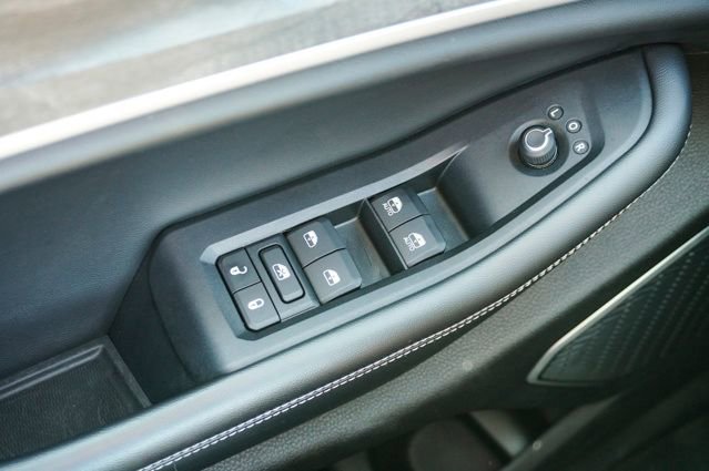 Used 2022 Jeep Grand Cherokee L Limited image 31