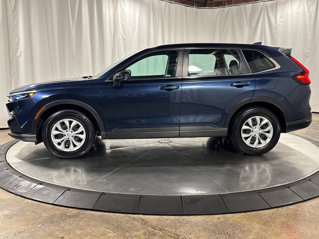 Used 2024 Honda CR-V LX image 8
