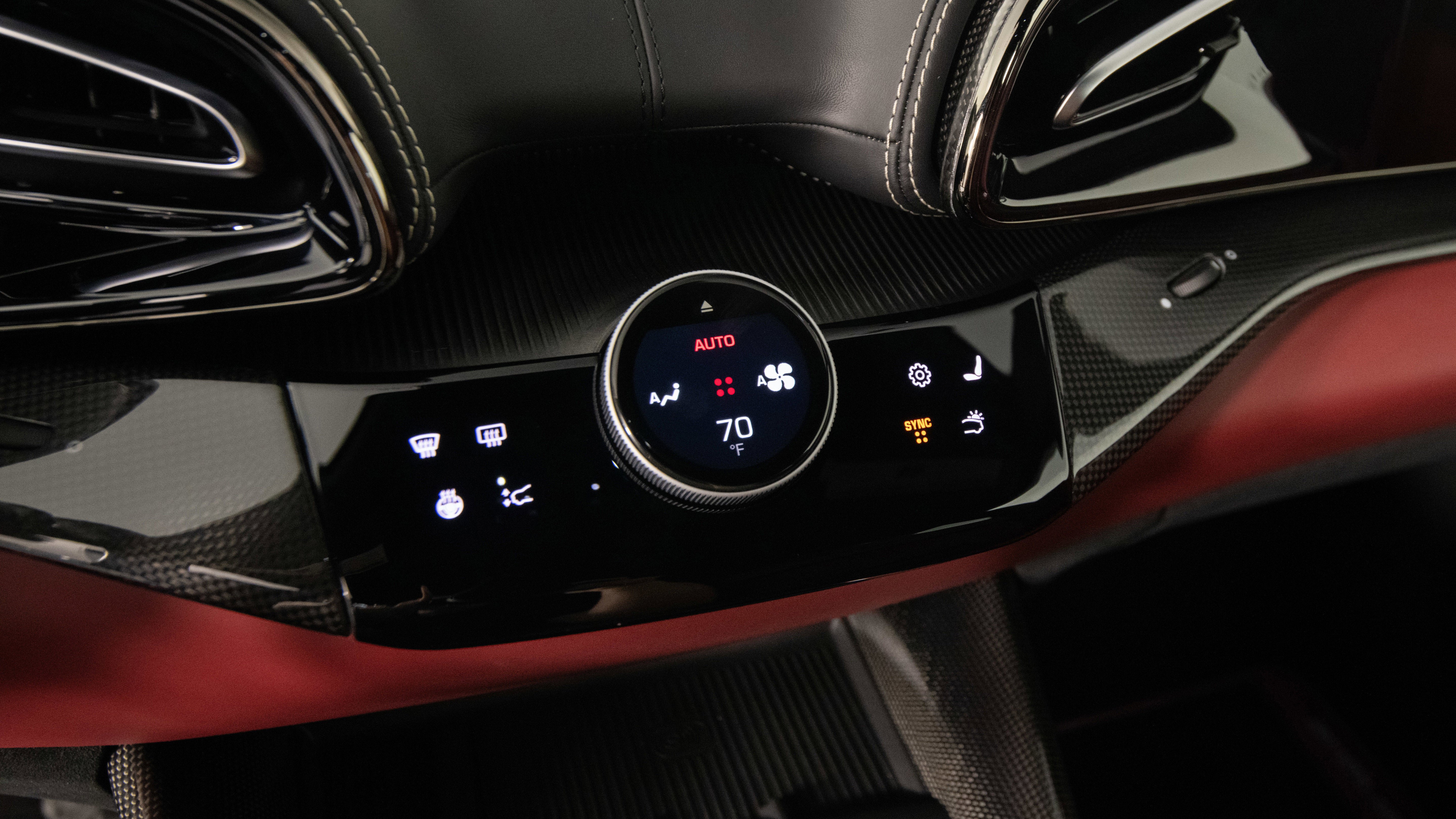 Certified 2023 Ferrari Purosangue AWD/4WD image 24