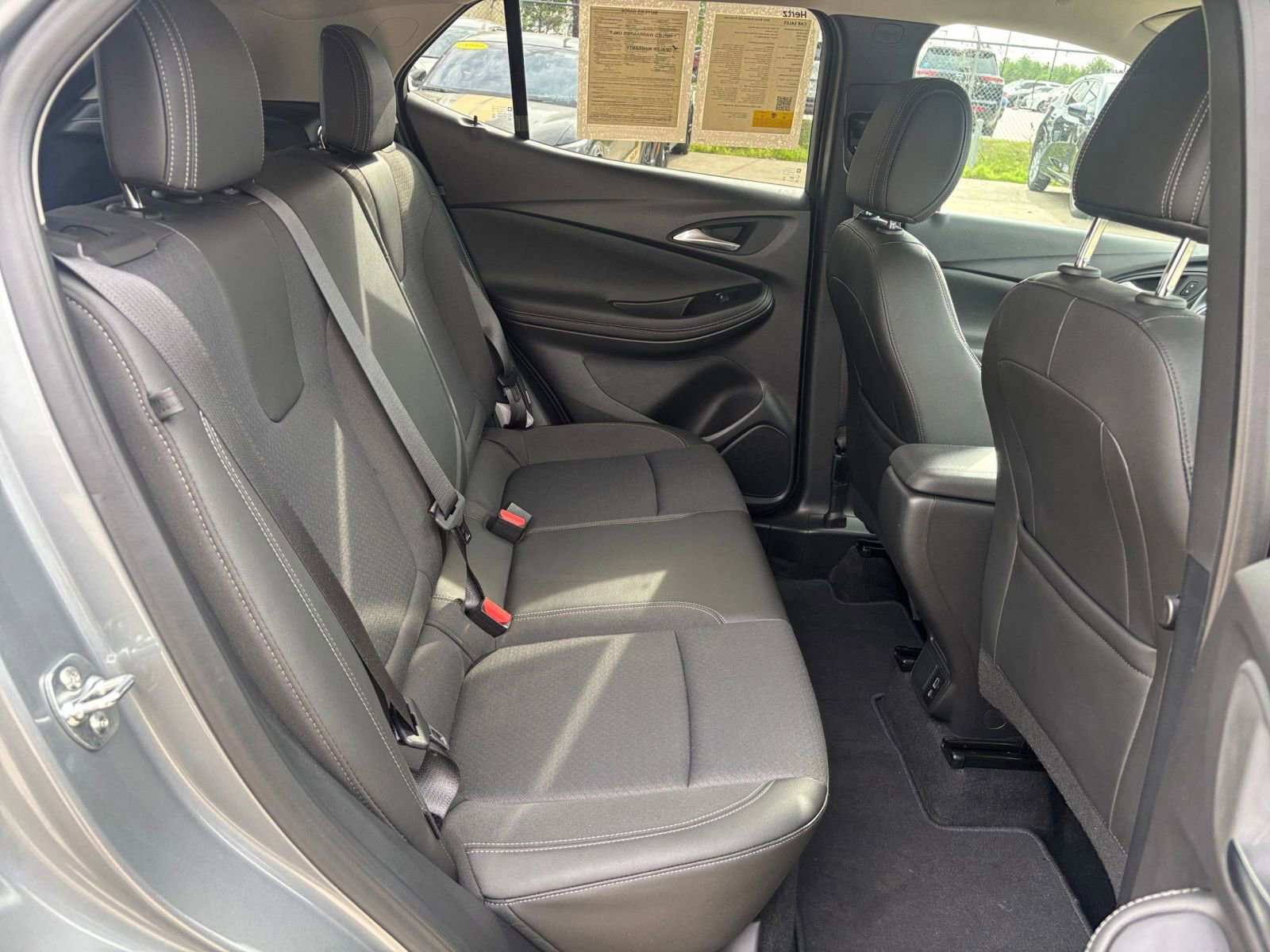 Used 2025 Buick Encore GX Preferred FWD image 24