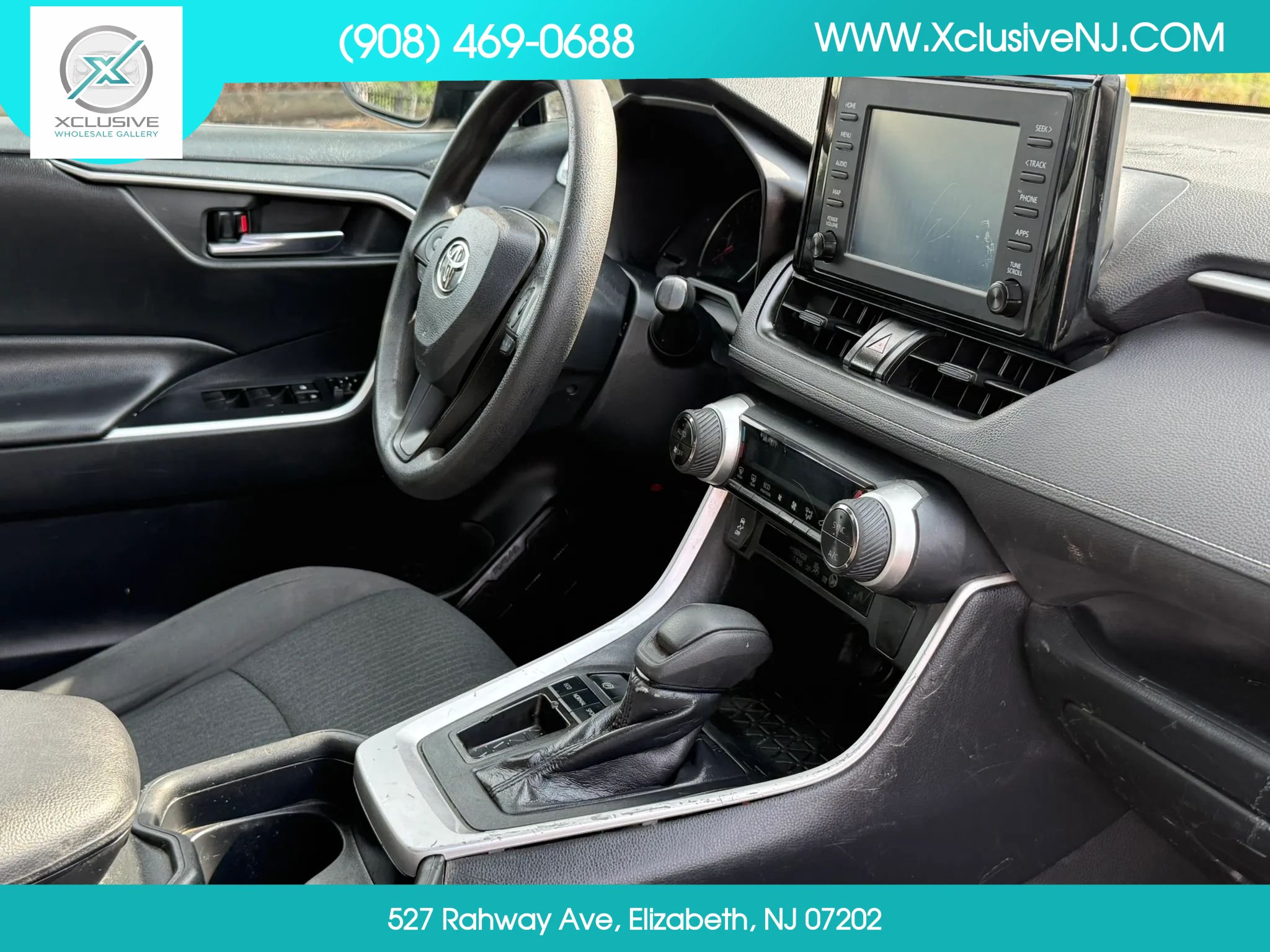 Used 2019 Toyota RAV4 XLE FWD image 22