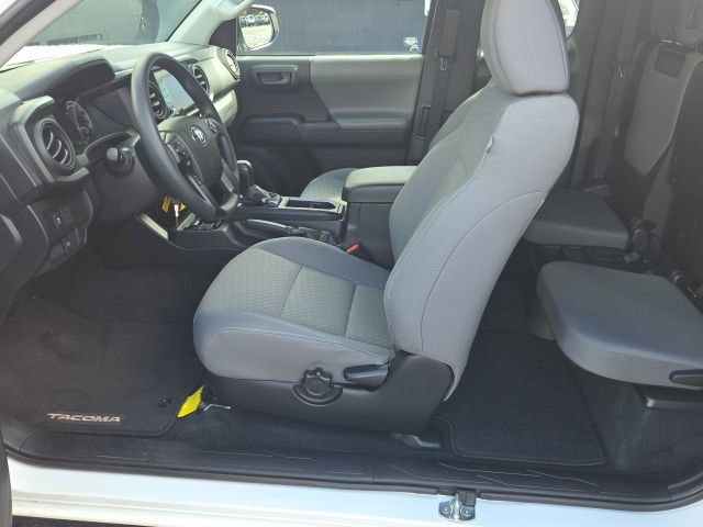 Used 2021 Toyota Tacoma SR w/ SR Convenience Package AWD/4WD image 9