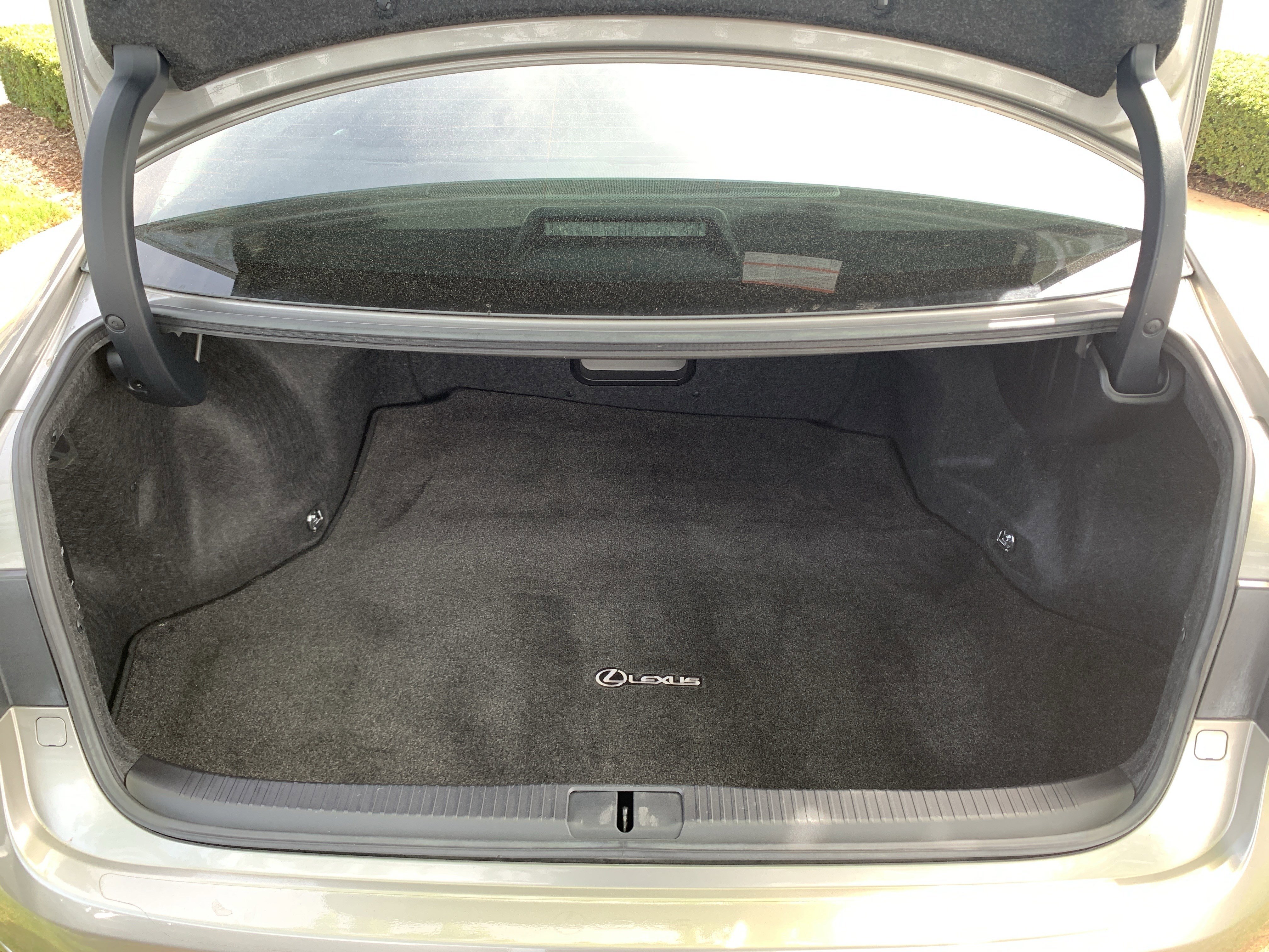 Used 2017 Lexus ES 350 w/ Luxury Package image 30