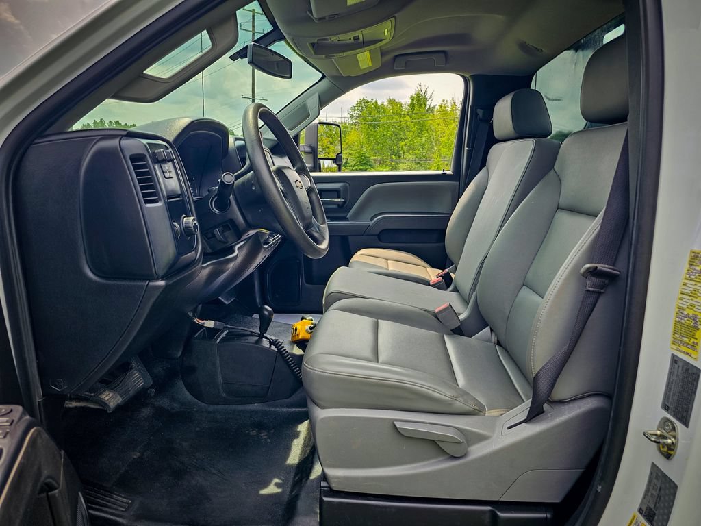 Used 2018 Chevrolet Silverado 3500 W/T w/ WT Convenience Package AWD/4WD image 17