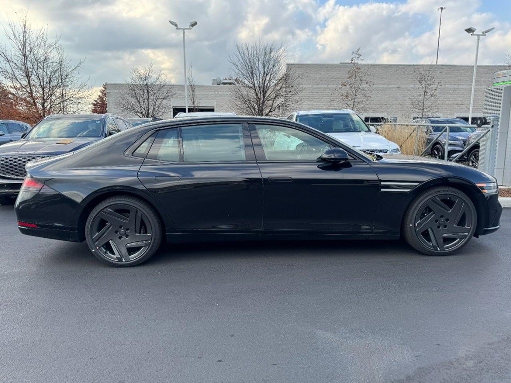 New 2026 Genesis G90 3.5T Prestige image 2