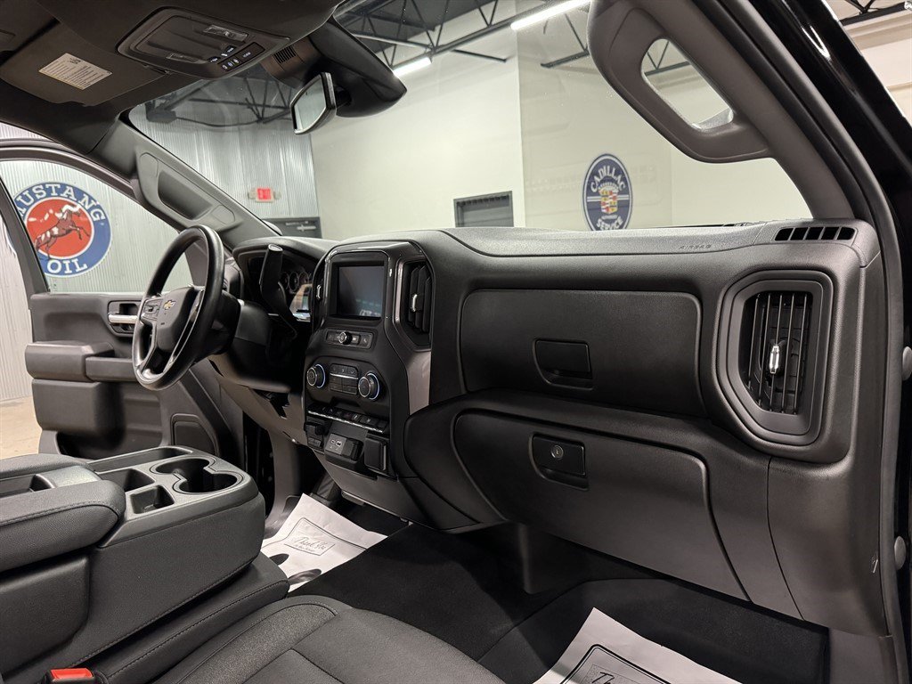 Used 2024 Chevrolet Silverado 2500 Custom w/ Custom Value Package AWD/4WD image 39