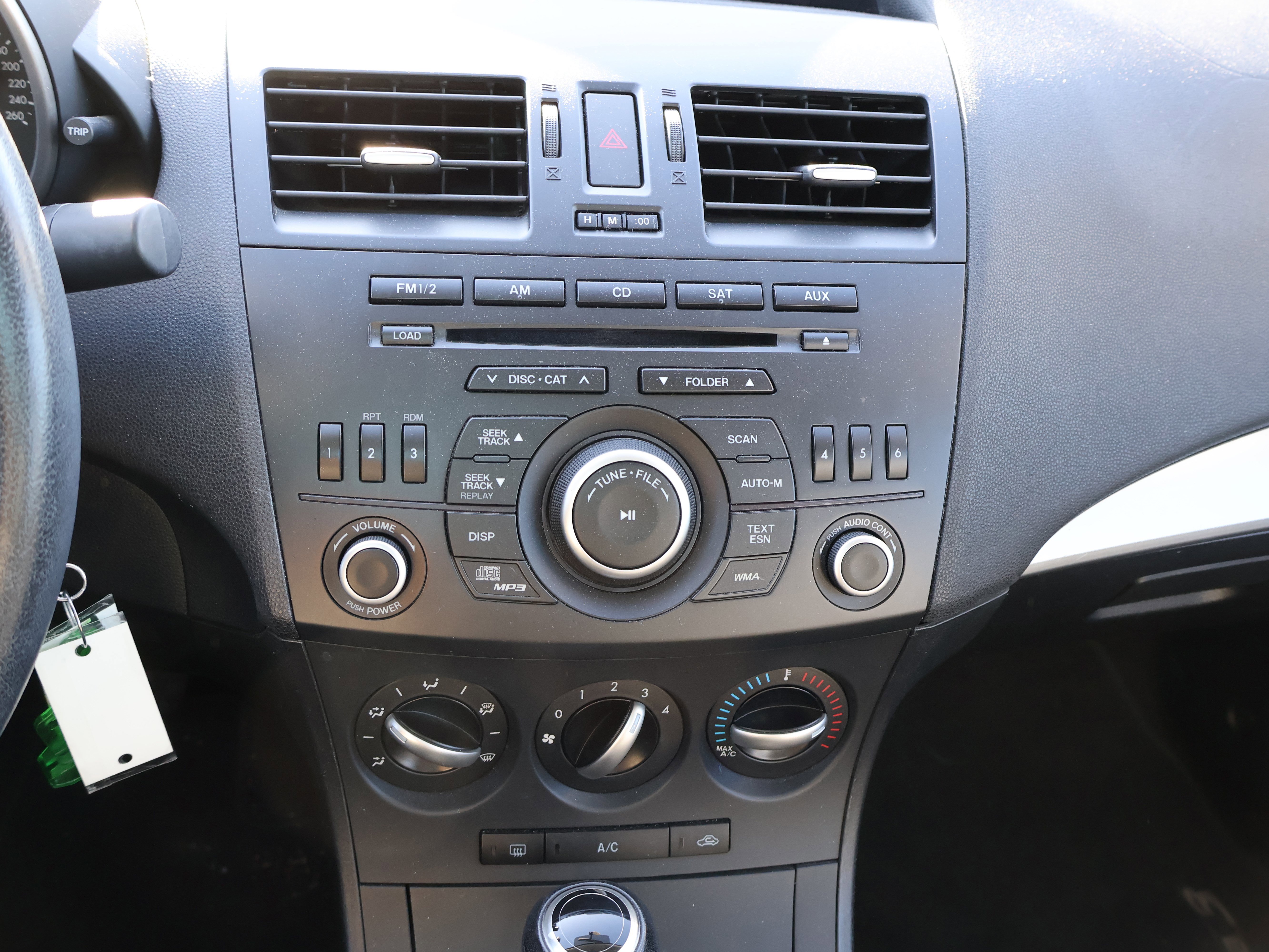 Used 2012 MAZDA MAZDA3 i Touring image 24