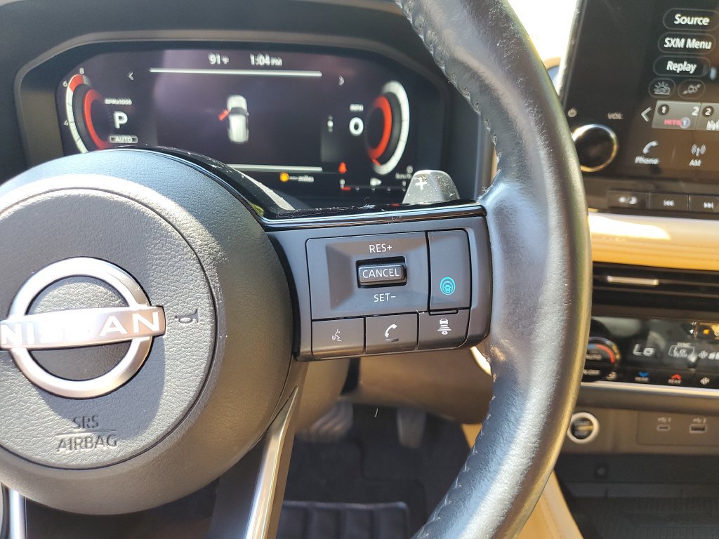 Used 2022 Nissan Rogue Platinum w/ Head-Up Display Package AWD/4WD image 29