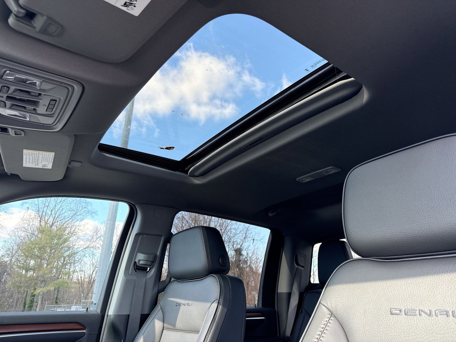 New 2026 GMC Sierra 2500 Denali w/ Technology Package image 17