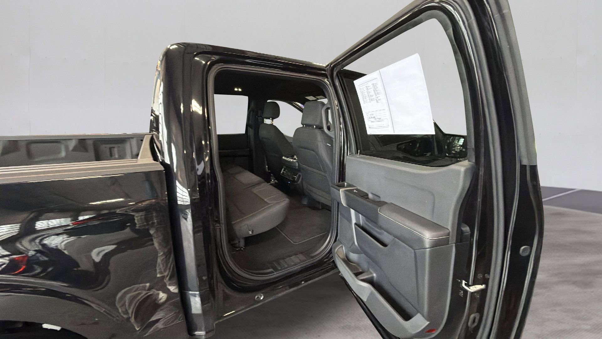 Used 2024 Ford F150 STX image 17