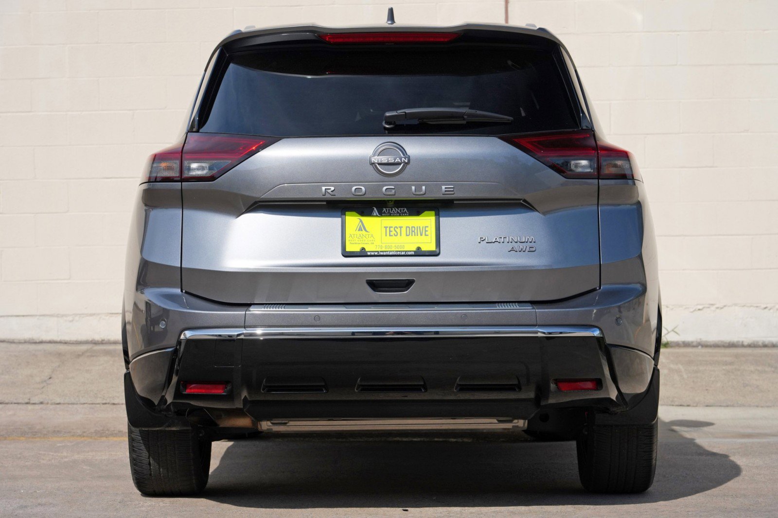 Used 2024 Nissan Rogue Platinum w/ Platinum Premium Package AWD/4WD image 11