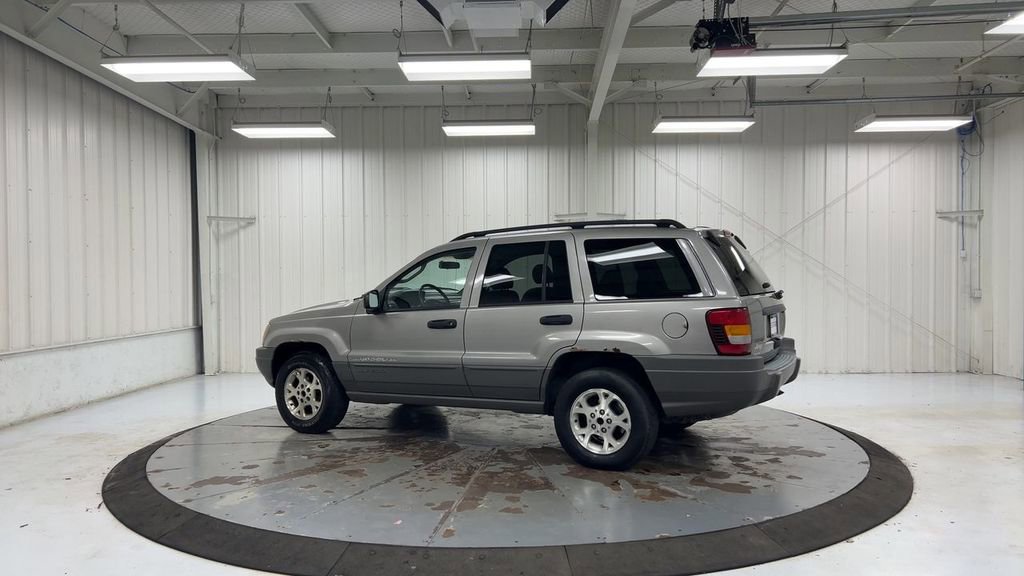 Used 2002 Jeep Grand Cherokee Sport image 6