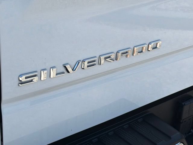 Used 2023 Chevrolet Silverado 1500 LT w/ Safety Package RWD image 12