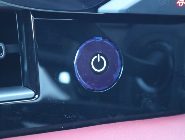 Used 2024 Porsche Taycan 4S image 19