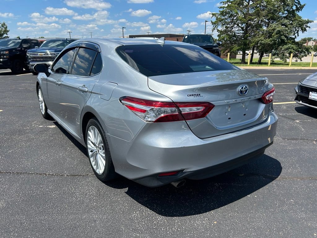Used 2020 Toyota Camry XLE FWD image 5