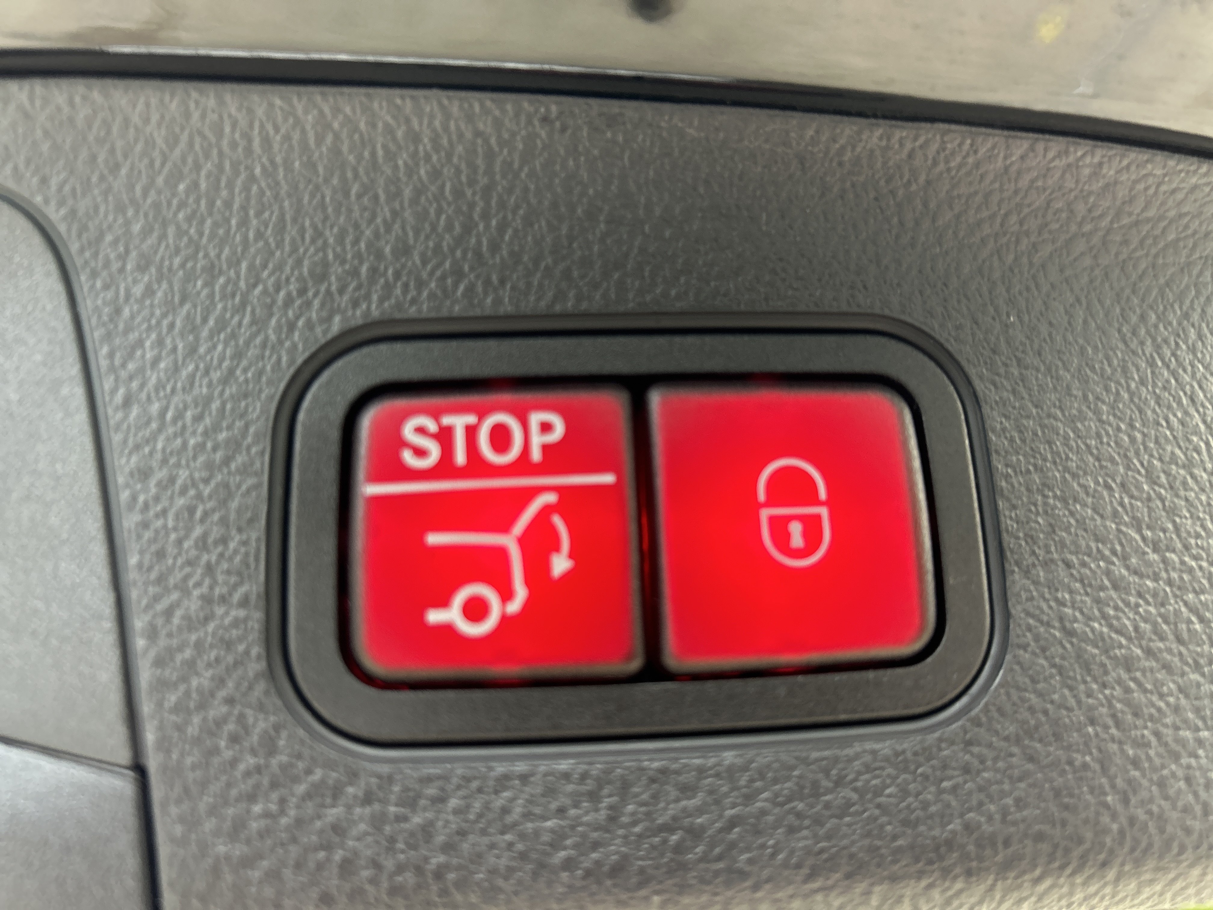 Certified 2023 Mercedes-Benz GLA 250 4MATIC image 11