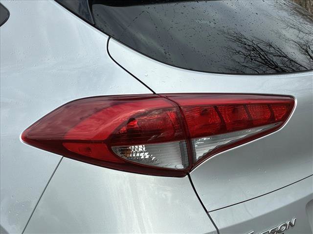 Used 2017 Hyundai Tucson SE image 11