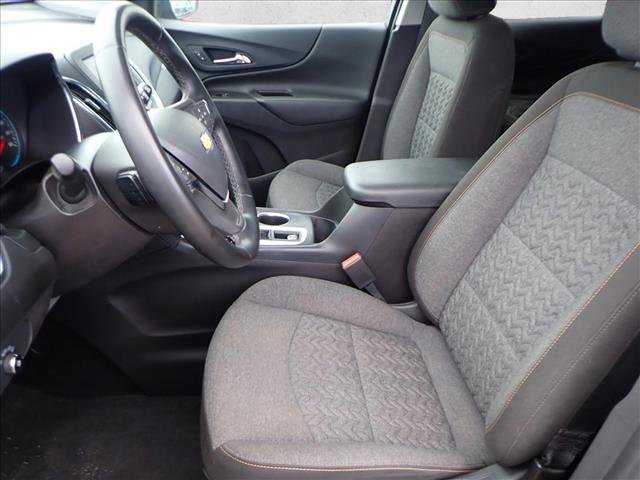 Used 2023 Chevrolet Equinox LT w/ Driver Convenience Package image 9