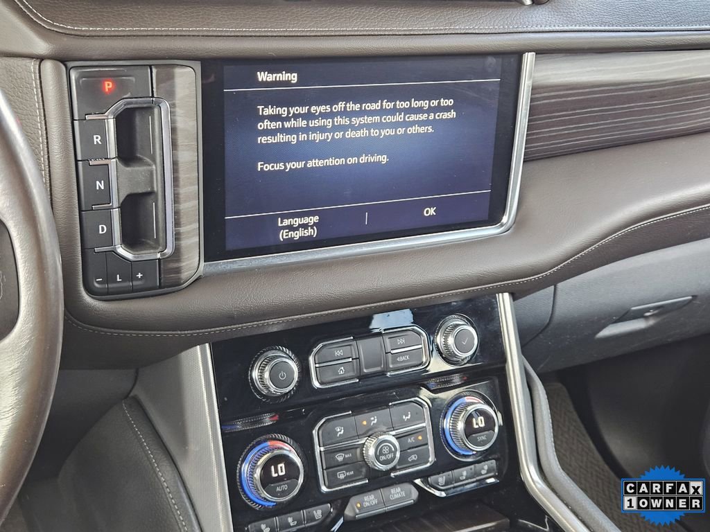 Used 2021 GMC Yukon XL Denali w/ Denali Premium Package image 16