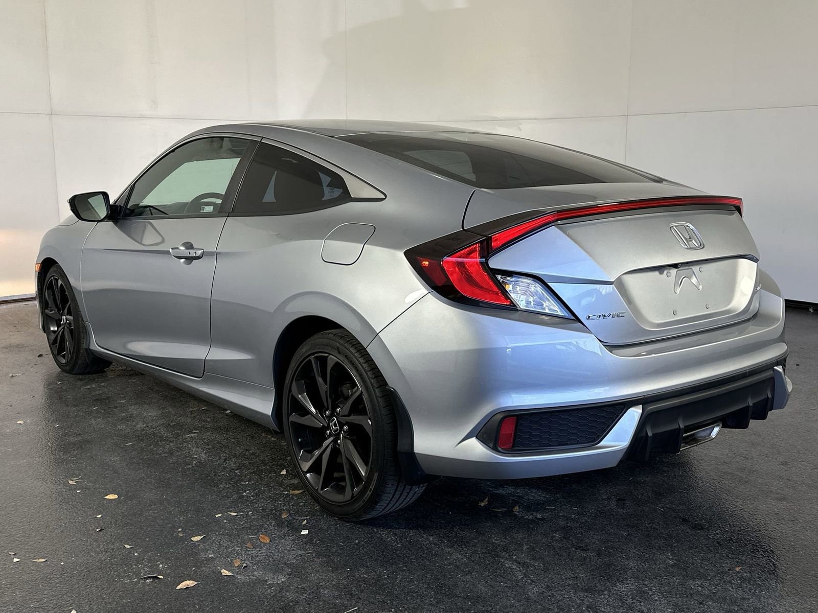 Used 2020 Honda Civic Sport image 12