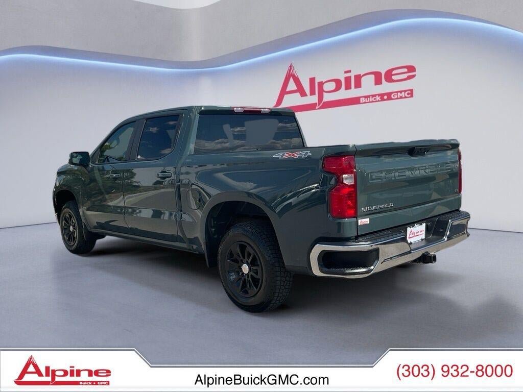 Used 2025 Chevrolet Silverado 1500 LT AWD/4WD image 3