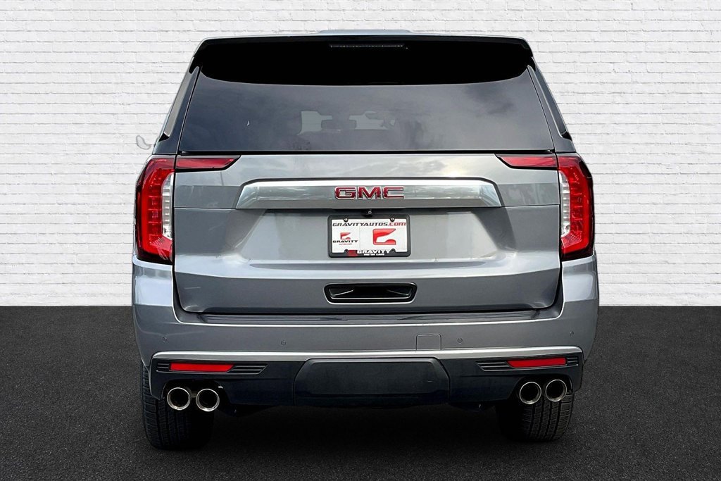 Used 2022 GMC Yukon XL Denali RWD image 5