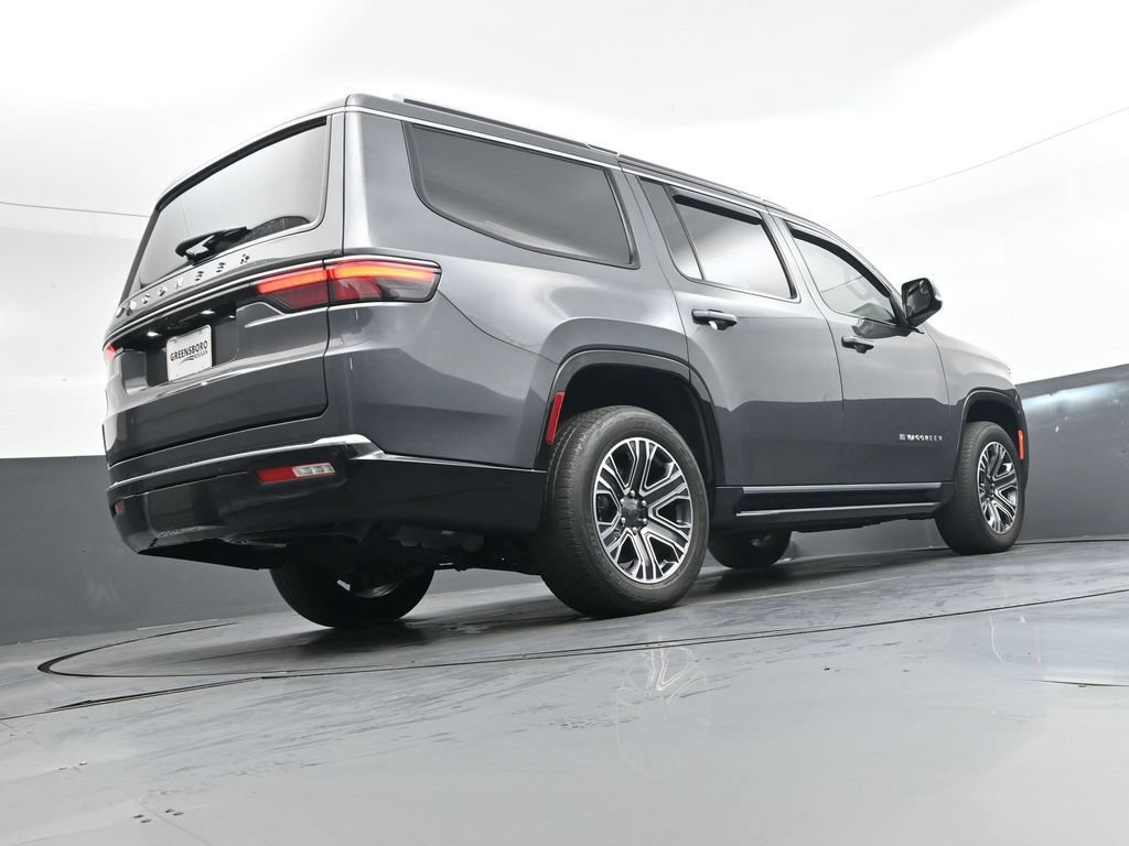 Used 2024 Jeep Wagoneer 4WD w/ Premium Group I image 44