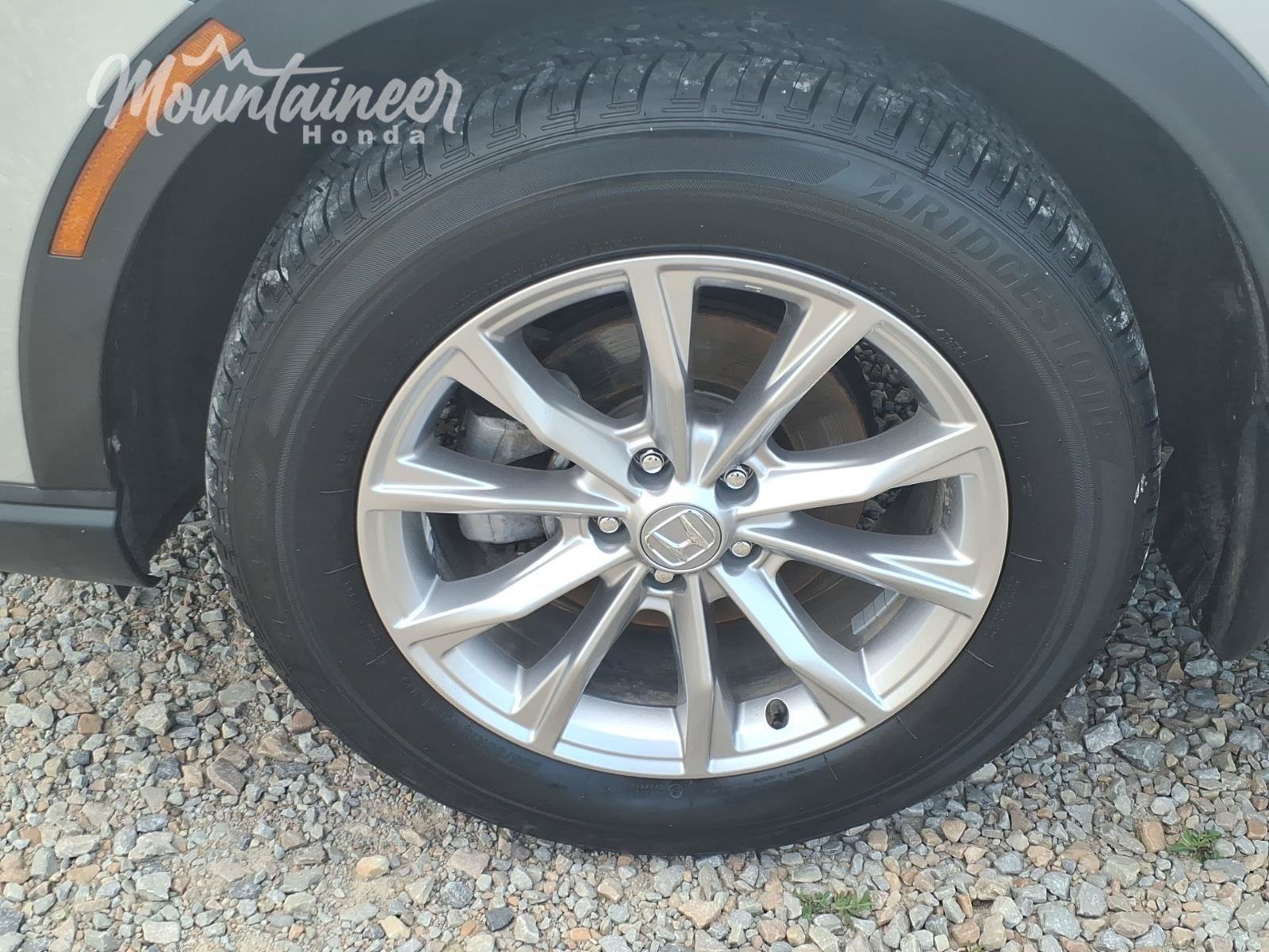 Used 2025 Honda CR-V EX-L image 9