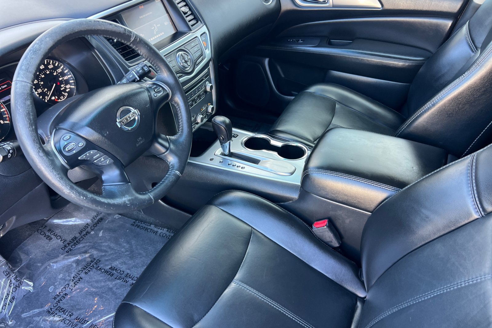 Used 2017 Nissan Pathfinder SL FWD image 10