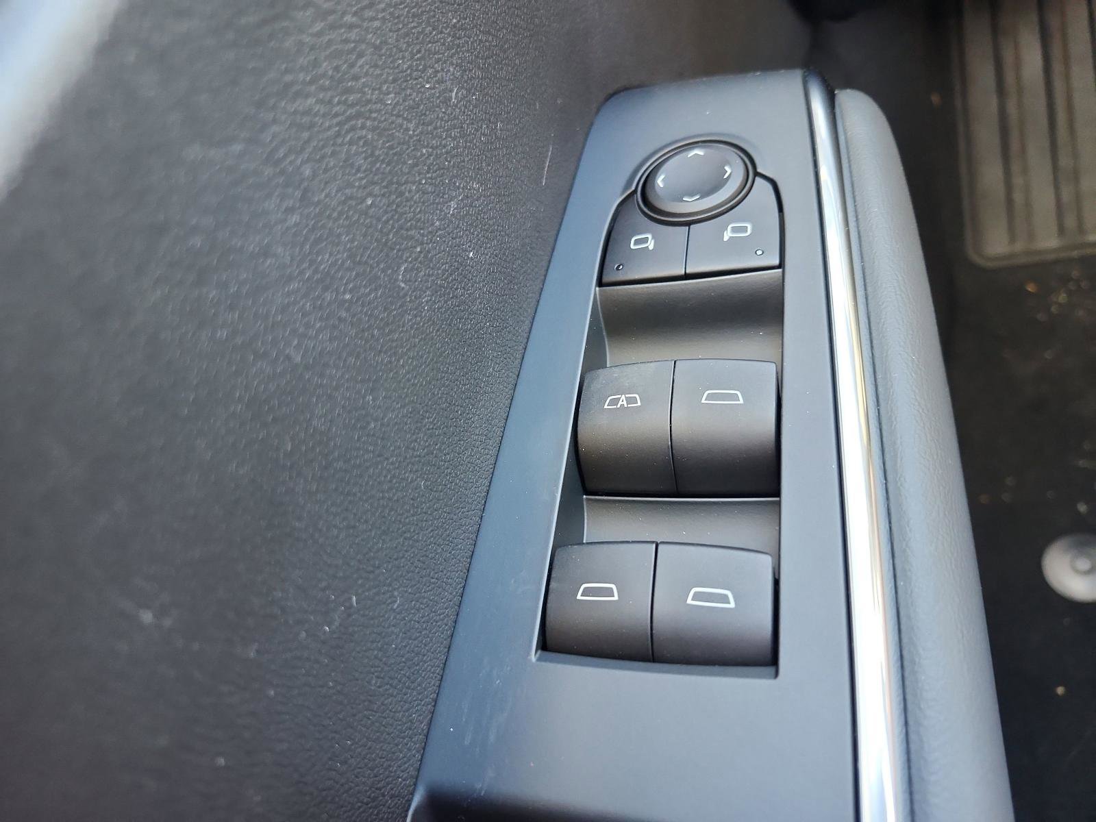 New 2026 GMC Acadia Elevation image 15