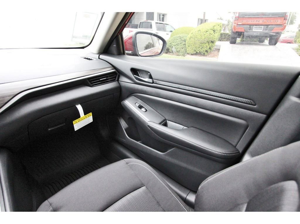 New 2026 Nissan Altima 2.5 SV w/ SV Special Edition Package FWD image 8