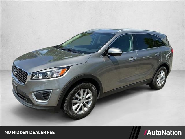 Used 2017 Kia Sorento FWD image 1