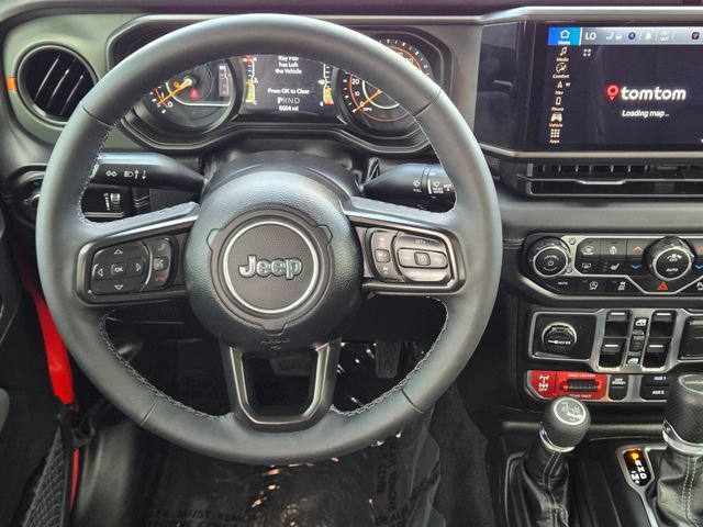 Used 2025 Jeep Gladiator Mojave AWD/4WD image 25