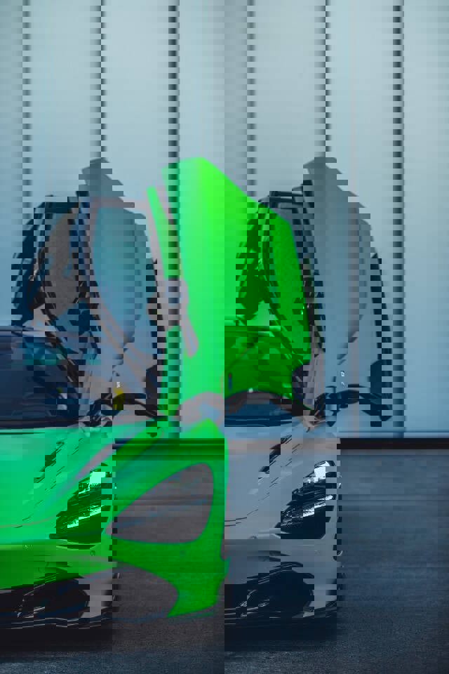 Used 2018 McLaren 720S Performance image 17