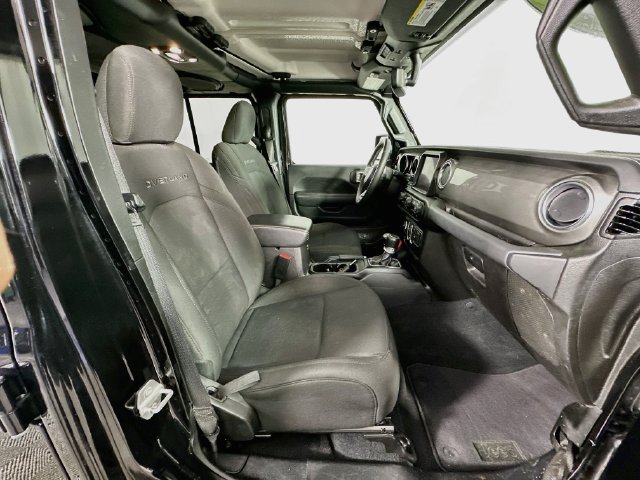 Used 2023 Jeep Gladiator Overland AWD/4WD image 27