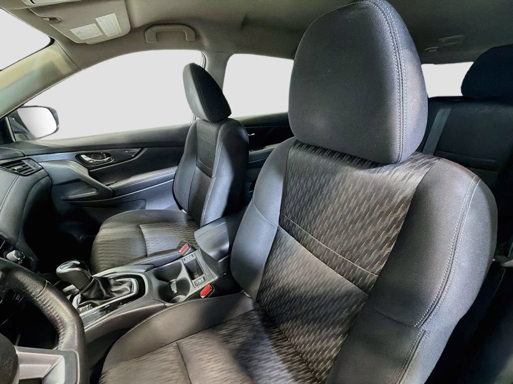 Used 2019 Nissan Rogue S w/ Special Edition Package AWD/4WD image 16