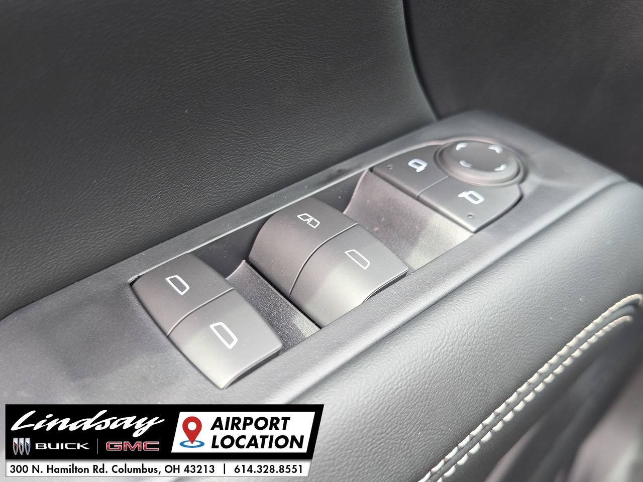 New 2026 GMC Terrain Elevation w/ Elevation Premium Package AWD/4WD image 24