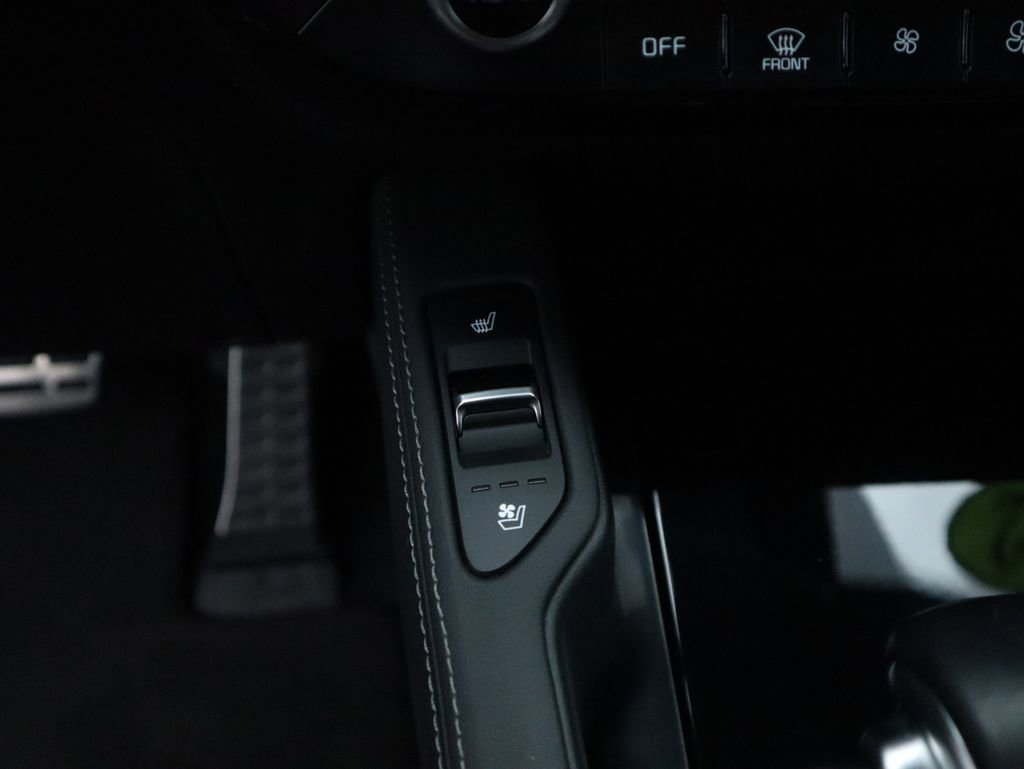 Used 2022 Kia Telluride SX w/ SX Prestige Package image 44