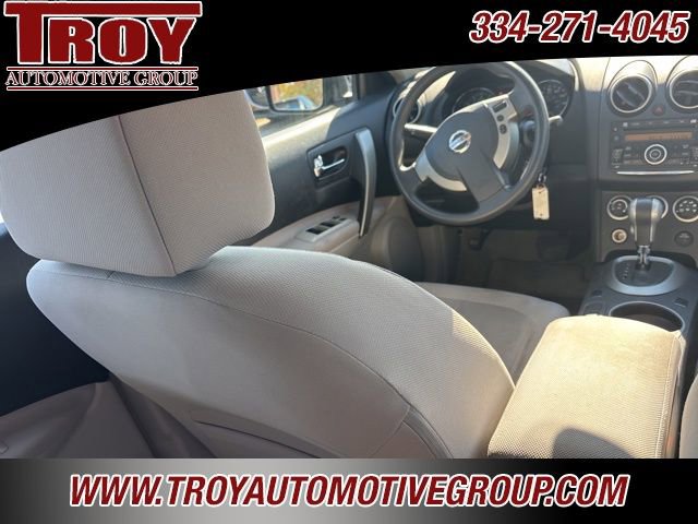 Used 2013 Nissan Rogue S image 26