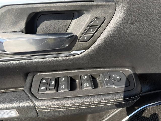Used 2025 RAM 1500 Laramie w/ Sport Appearance Package AWD/4WD image 25