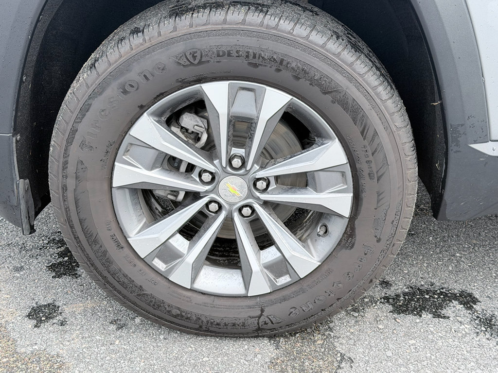 Used 2026 Chevrolet Equinox LT w/ Convenience Package II FWD image 33