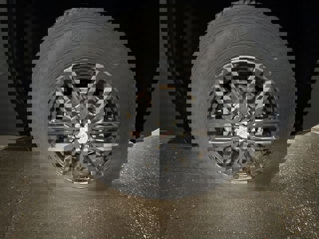 Used 2019 GMC Acadia SLT image 14