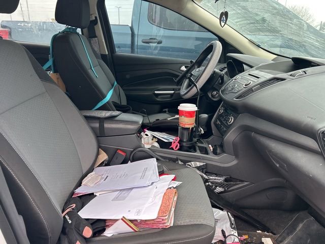 Used 2017 Ford Escape SE image 15