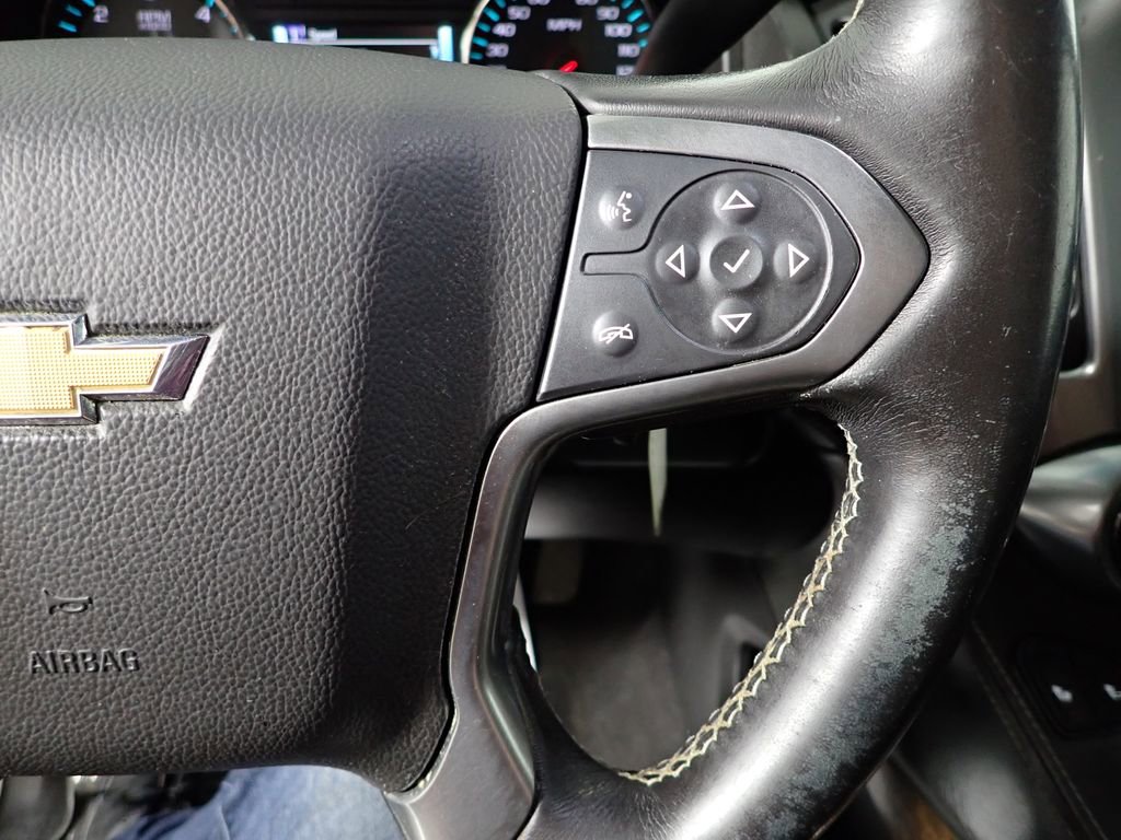 Used 2019 Chevrolet Suburban LT AWD/4WD image 30