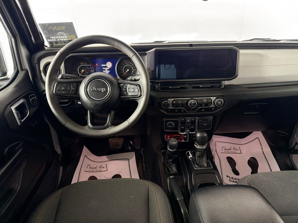 Used 2024 Jeep Wrangler Willys image 21