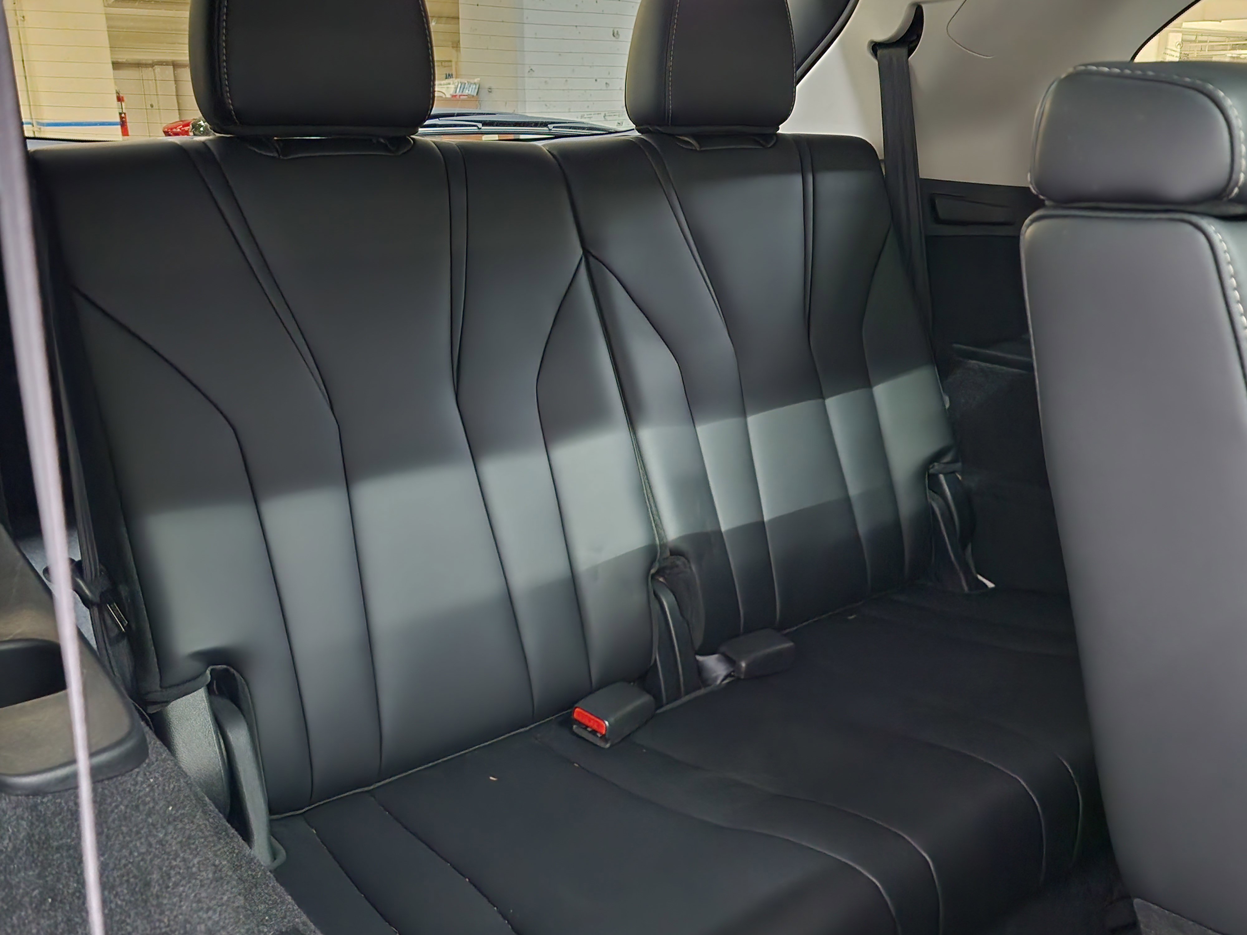 Used 2023 Acura MDX SH-AWD w/ Technology Package image 20