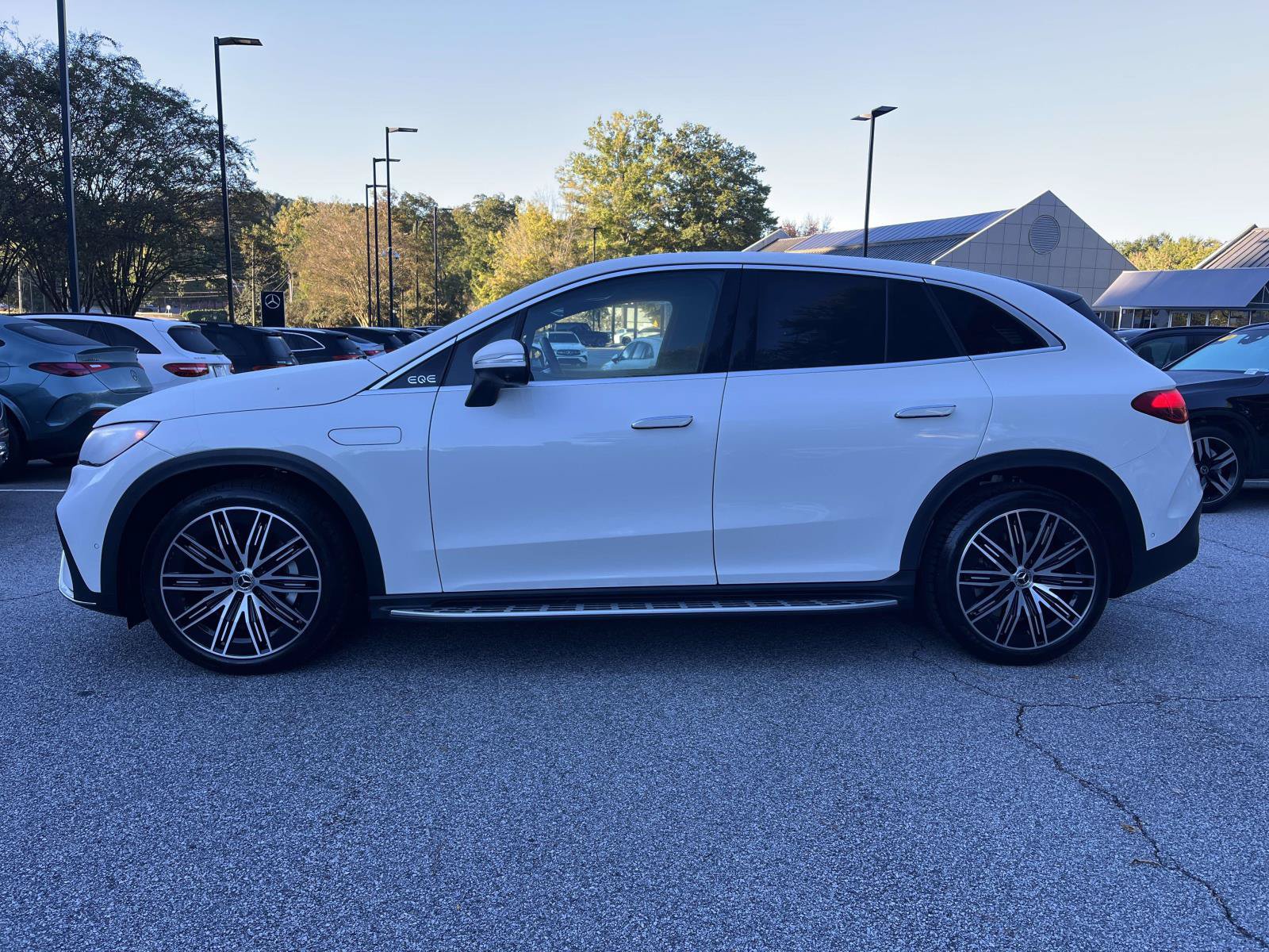 Certified 2023 Mercedes-Benz EQE 500 4MATIC SUV w/ Pinnacle Trim Package image 14
