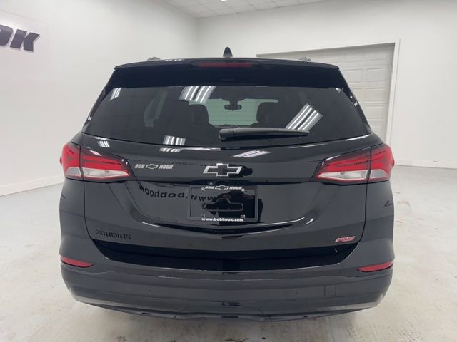 Used 2022 Chevrolet Equinox RS w/ RS Leather Package image 6